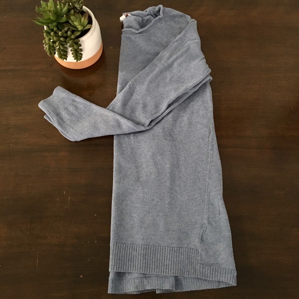 Gap Blue Sweater- size XS